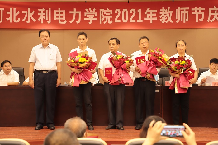 IMG_0474.JPG IMG_0474.JPG